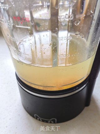 北瓜栗子小米羹的做法步调：2