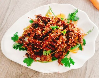 五喷鼻牙签牛肉的做法步调：14