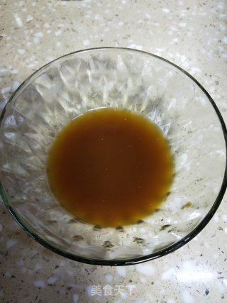 黄皮豆干炒韭菜的做法步调：3