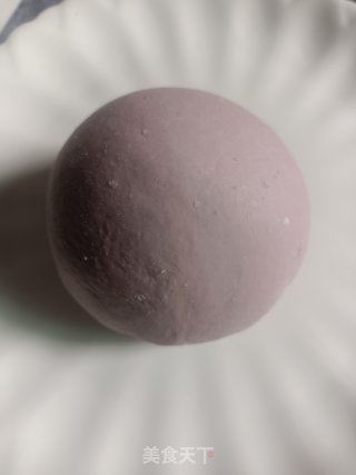 紫薯牛角包的做法步调：4