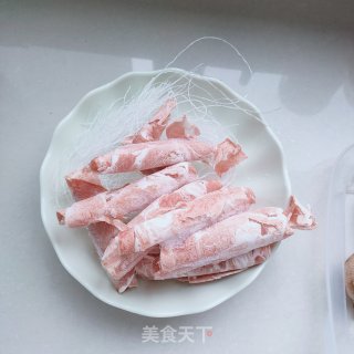 喷鼻菇炖羊肉的做法步调：1