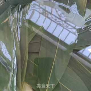 “粽子”网白花死蜜枣粽子的做法步调：7