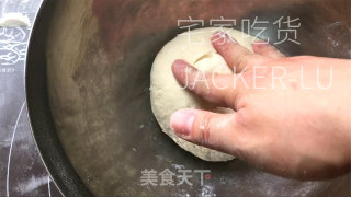 酸奶小餐包，脚揉法超快出膜，又喷鼻又硬颜值下。的做法步调：5