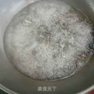 滑老猪肝汤的做法步调：7