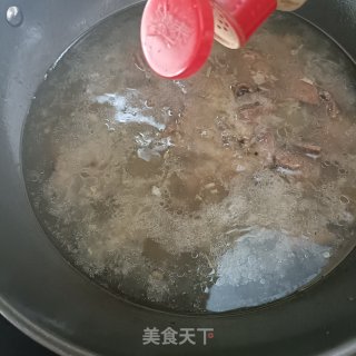 滑老猪肝汤的做法步调：9
