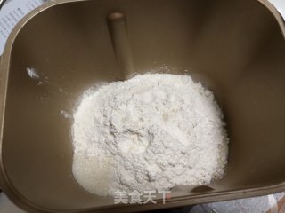 酸奶老里包的做法步调：1