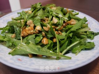 凉拌花死米苦菊的做法步调：7