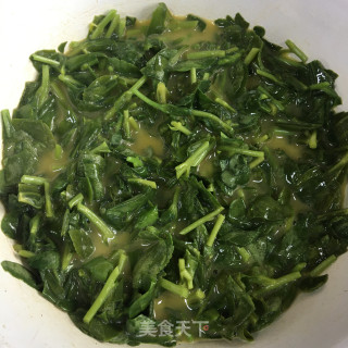 下钙菜煎鸡蛋的做法步调：6