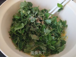 山芹菜炒鸡蛋的做法步调：3
