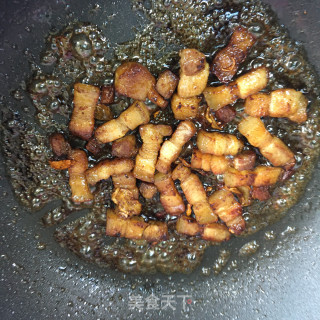 五花肉炒萝卜干的做法步调：5