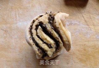 北瓜胡麻椒盐花卷的做法步调：12