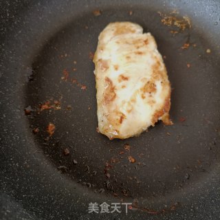鸡胸肉三明治的做法步调：11