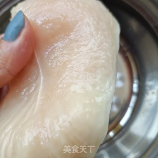 鸡胸肉三明治的做法步调：2