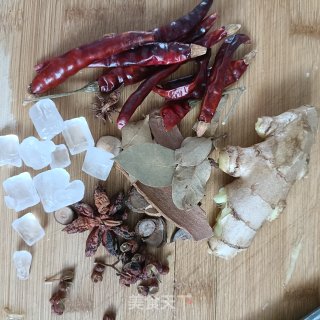 卤味拼盘的做法步调：2