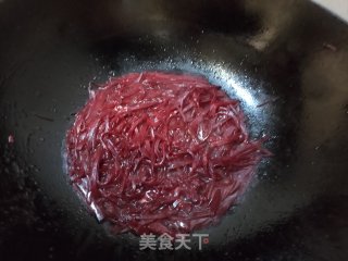 浑炒苦菜头的做法步调：4