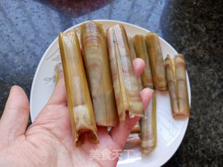 葱油竹蛏的做法步调：2
