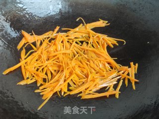 素炒三丝的做法步调：3