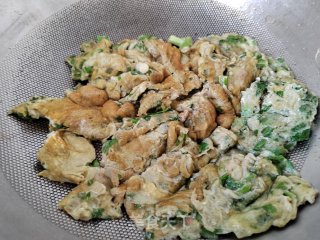 油麦菜煎鸡蛋的做法步调：4