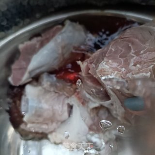 酱牛肉的做法步调：1