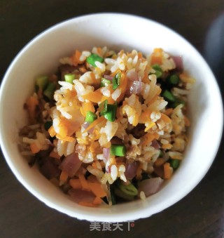 肉终胡萝卜炒饭的做法步调：9
