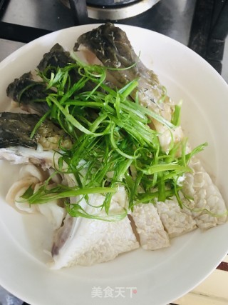 浑蒸鲩鱼腩的做法步调：6