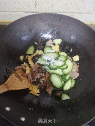 木须肉的做法步调：7