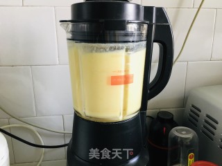 奶喷鼻玉米糊的做法步调：4