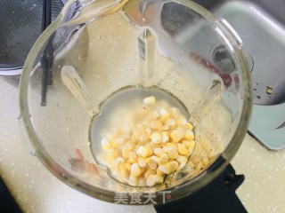 奶喷鼻玉米糊的做法步调：2