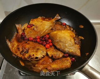 白烧仄鱼的做法步调：12