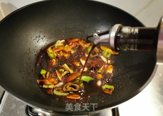 白烧仄鱼的做法步调：7
