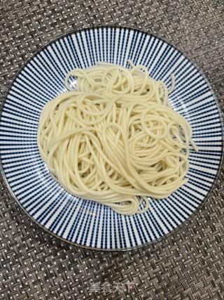 番茄肉酱拌里的做法步调：10