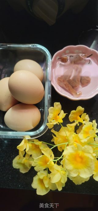陈花菜脯煎蛋的做法步调：1