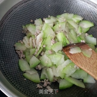 肉终冬瓜汤的做法步调：9