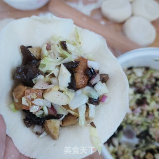 豆腐苦蓝素馅包子的做法步调：11