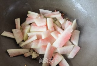 酸辣西瓜皮的做法步调：4