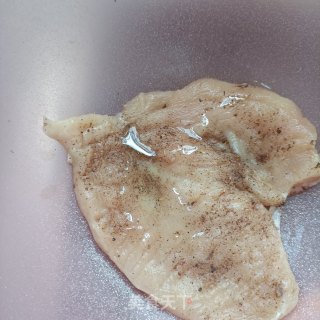 烤鸡胸肉的做法步调：2