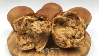 白糖小里包，团体坚实、心感柔润，推丝绵少，一两心处理一个。的做法步调：14