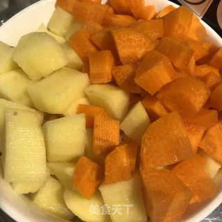 咖喱饭的做法步调：2