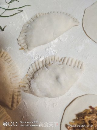 肉终粉丝饼的做法步调：11