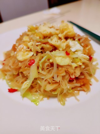 鸡蛋炒烫皮丝的做法步调：15