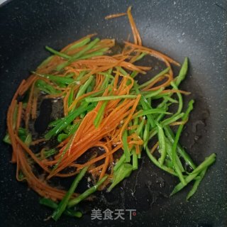 茭利剑炒三丝的做法步调：11