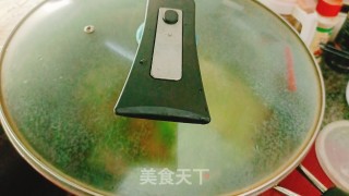腊肉炒豆角的做法步调：12