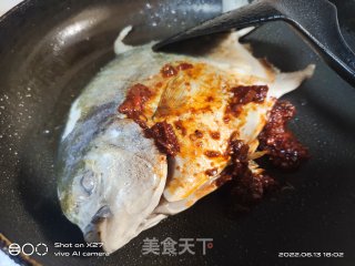 白烧鲳鱼的做法步调：5