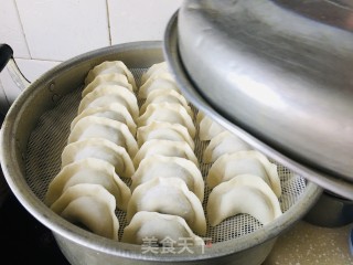 烫里蒸饺的做法步调：10