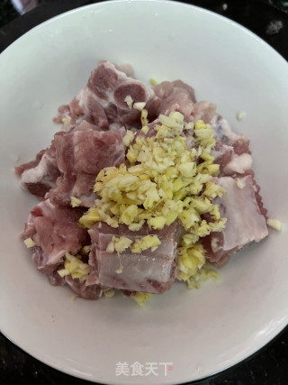 蒜蓉蒸排骨的做法步调：4