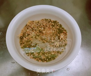 绿豆荞麦银耳羹的做法步调：2