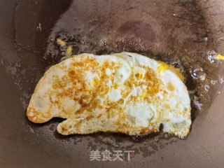 煎蛋洋葱拌小利剑菜的做法步调：4