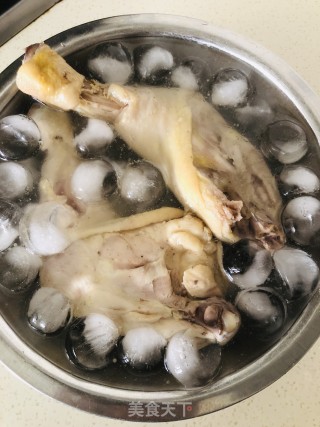 脚撕鸡的做法步调：2