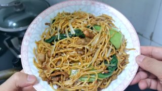 芽菜肉丝炒里的做法步调：8