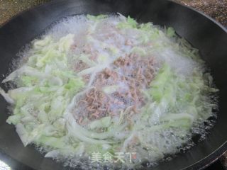 鸡胸肉包心菜拌荞麦里的做法步调：4
